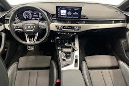 musta Audi A4 2022 kuva 7.