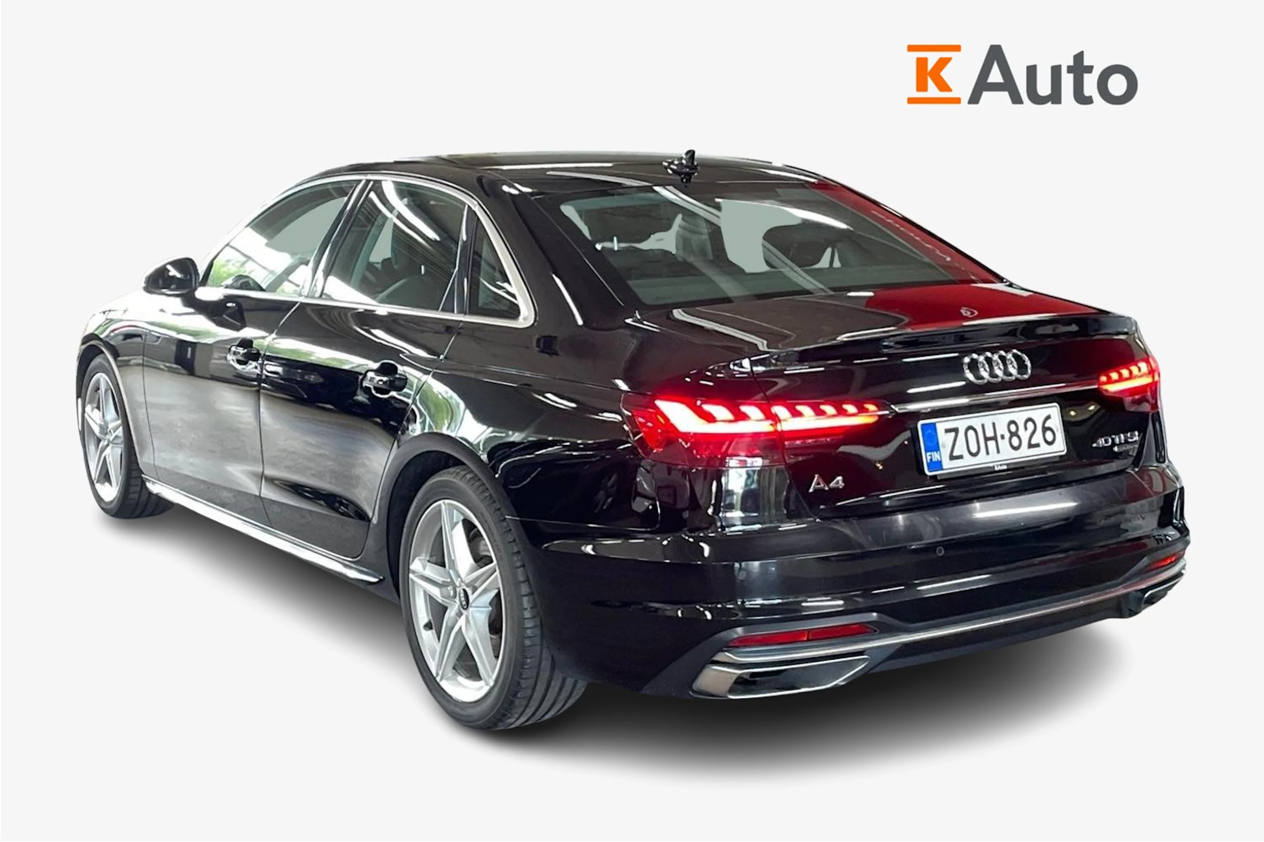 musta Audi A4 2022 kuva 2.