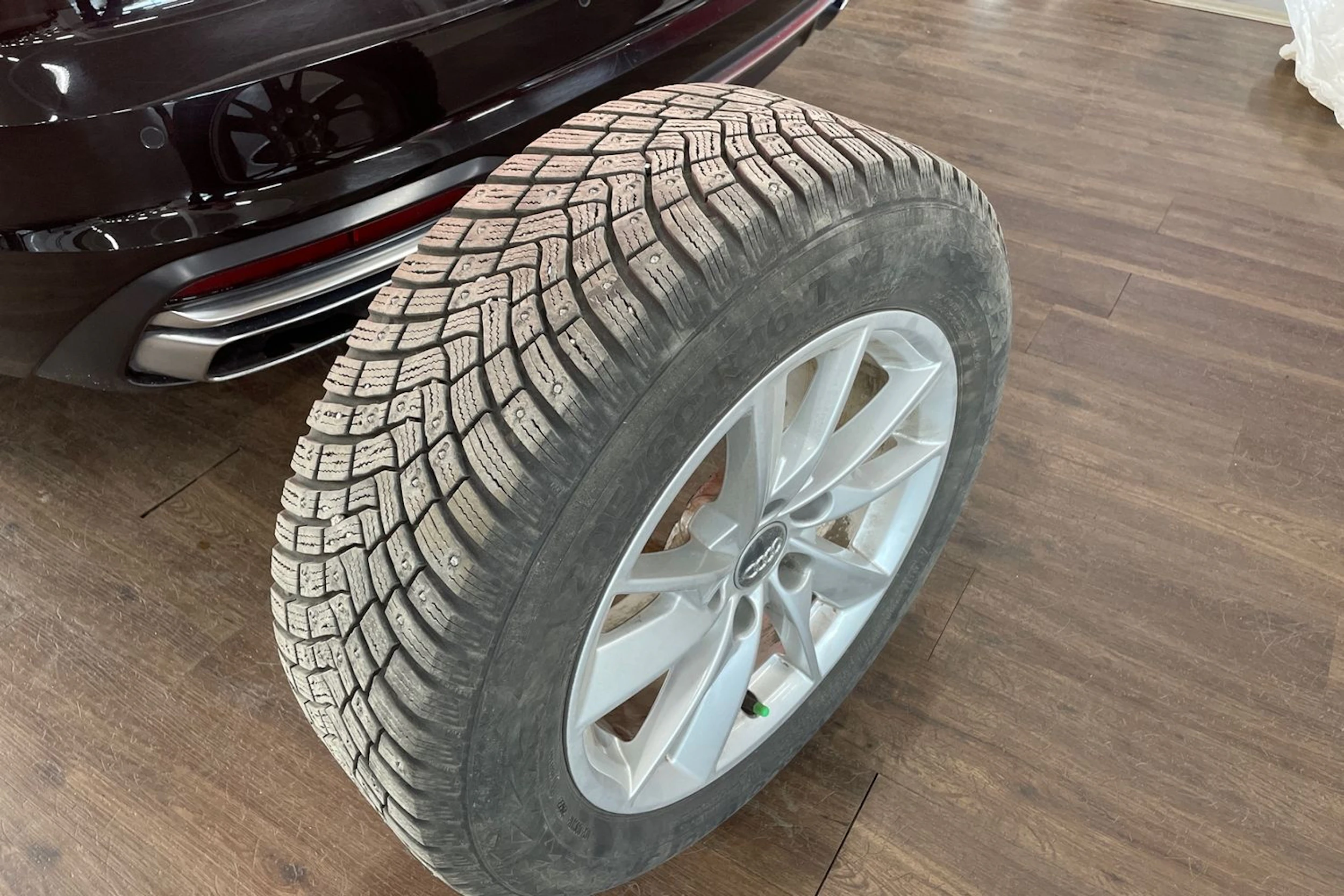musta Audi A4 2022 kuva 10.
