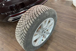 musta Audi A4 2022 kuva 10.