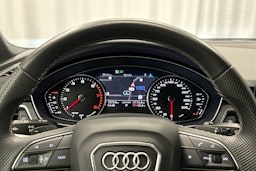 valkoinen Audi A4 2023 kuva 12.