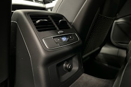 valkoinen Audi A4 2023 kuva 23.