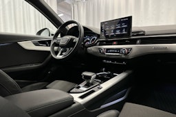 valkoinen Audi A4 2023 kuva 28.