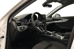 valkoinen Audi A4 2023 kuva 6.
