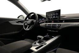 valkoinen Audi A4 2023 kuva 7.