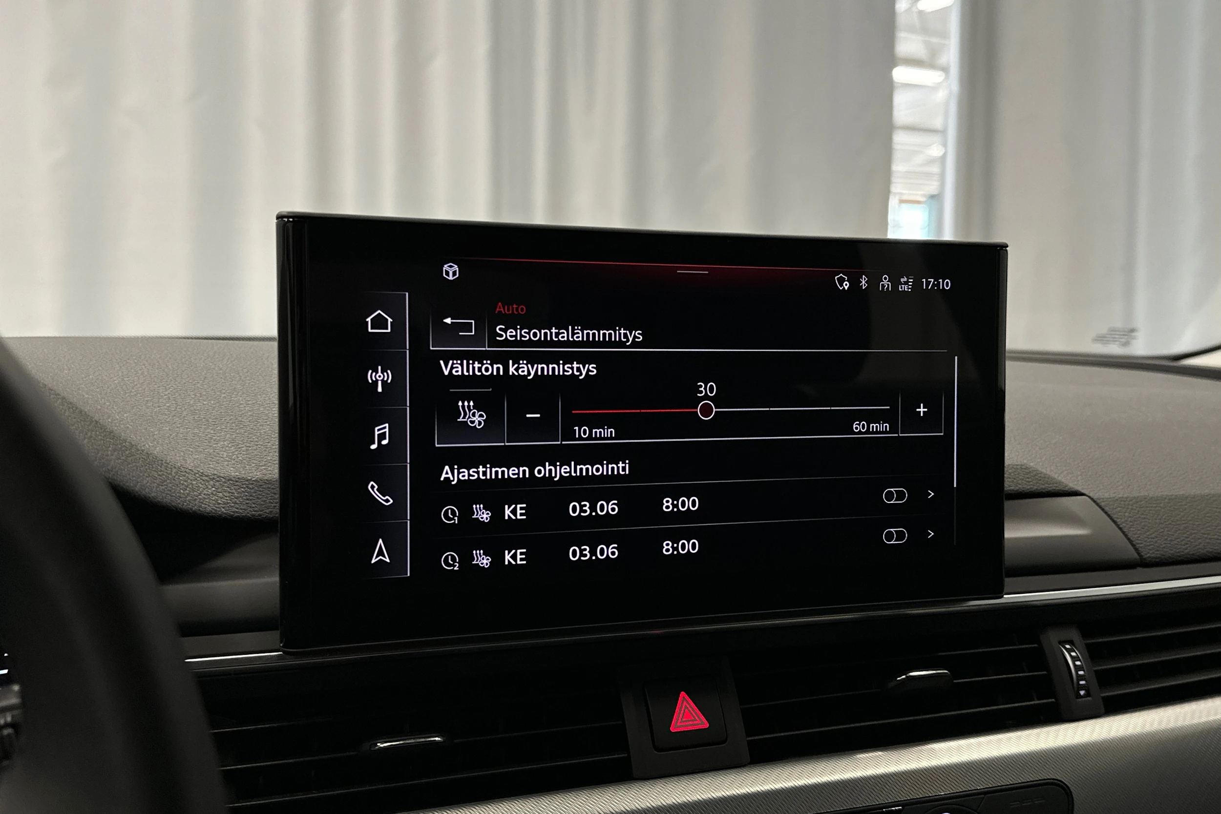 valkoinen Audi A4 2023 kuva 15.