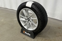 musta Audi A4 2023 kuva 10.