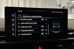 musta Audi A4 2023 kuva 27.