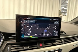 sininen Audi A4 2023 kuva 21.