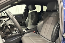 sininen Audi A4 2023 kuva 25.