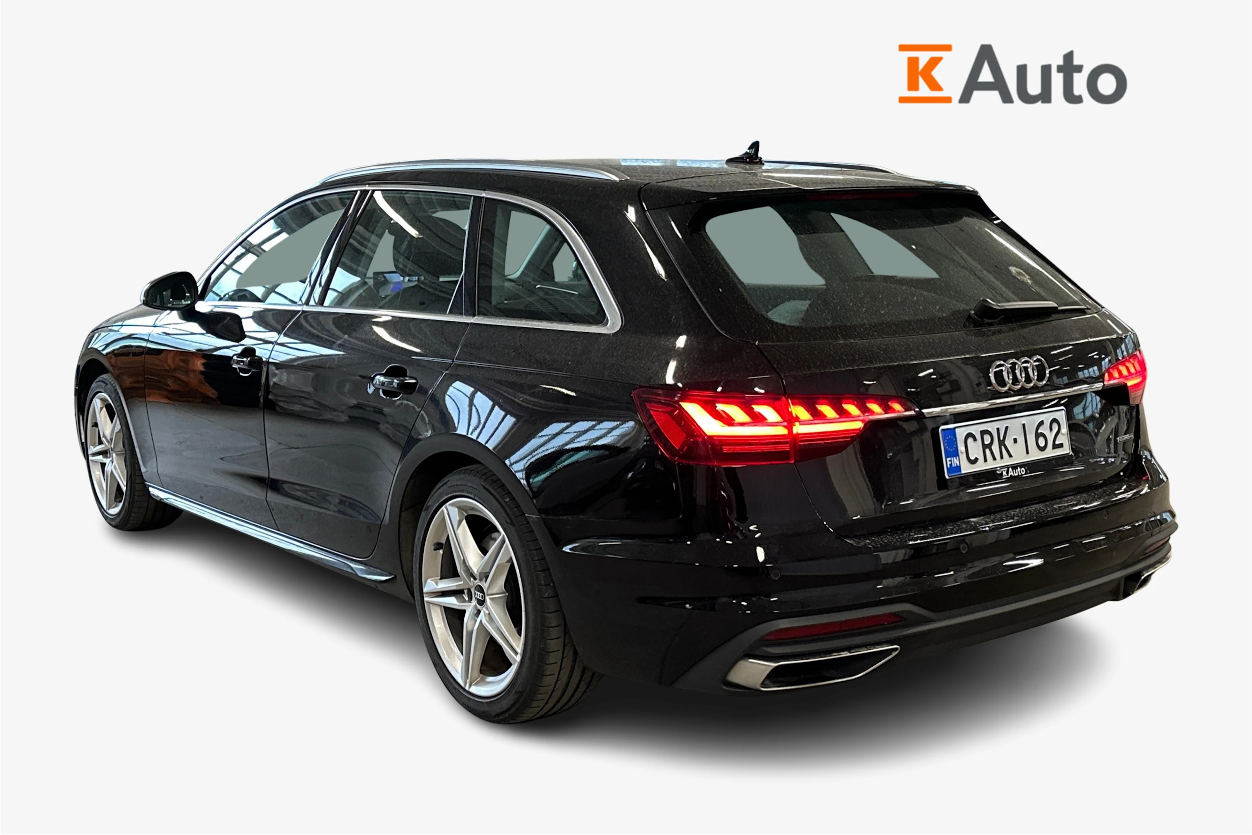 musta Audi A4 2023 kuva 2.