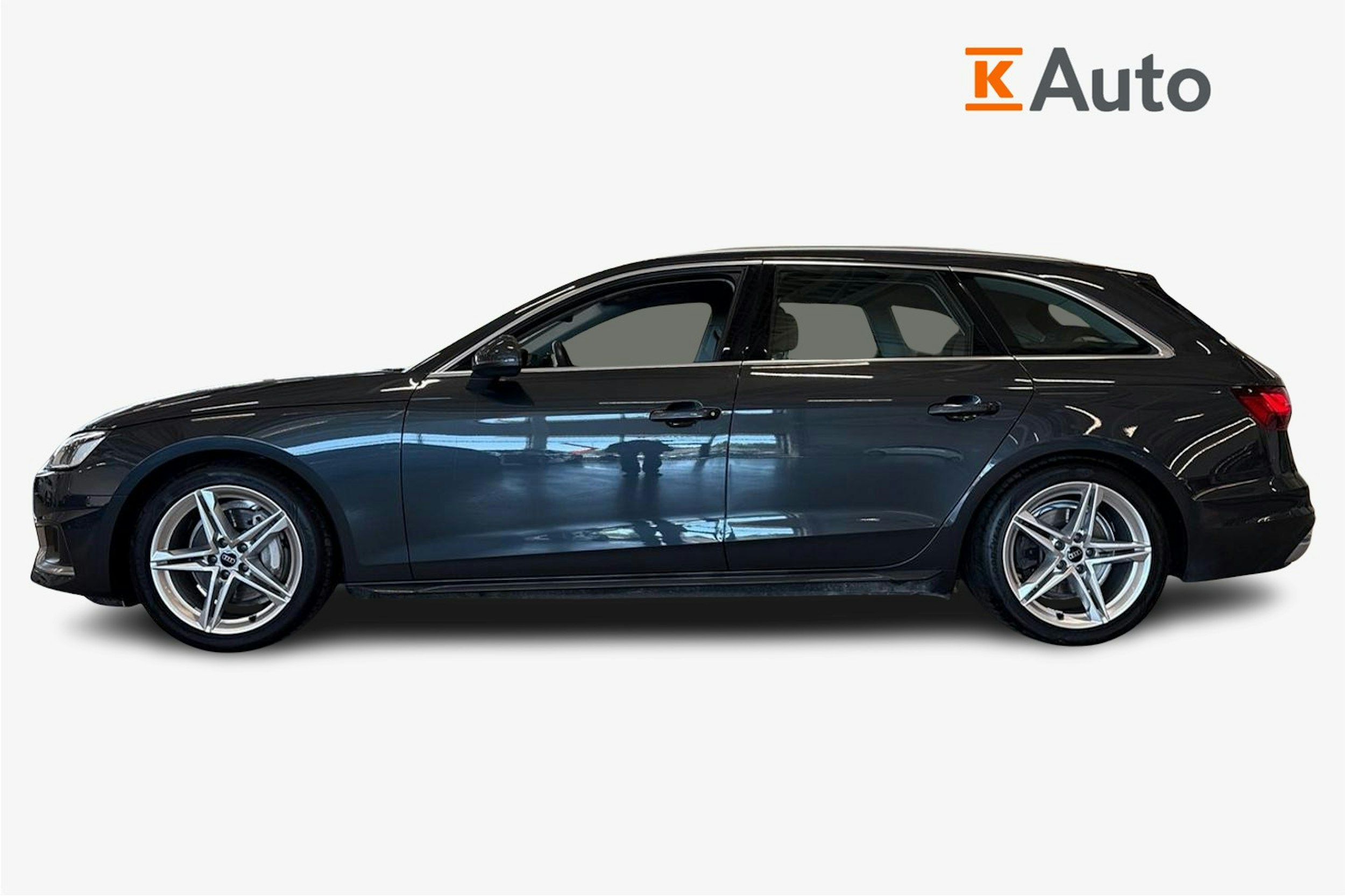 harmaa Audi A4 2023 kuva 5.