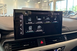 harmaa Audi A4 2023 kuva 19.