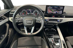 Sininen Audi A4 2023 kuva 7.