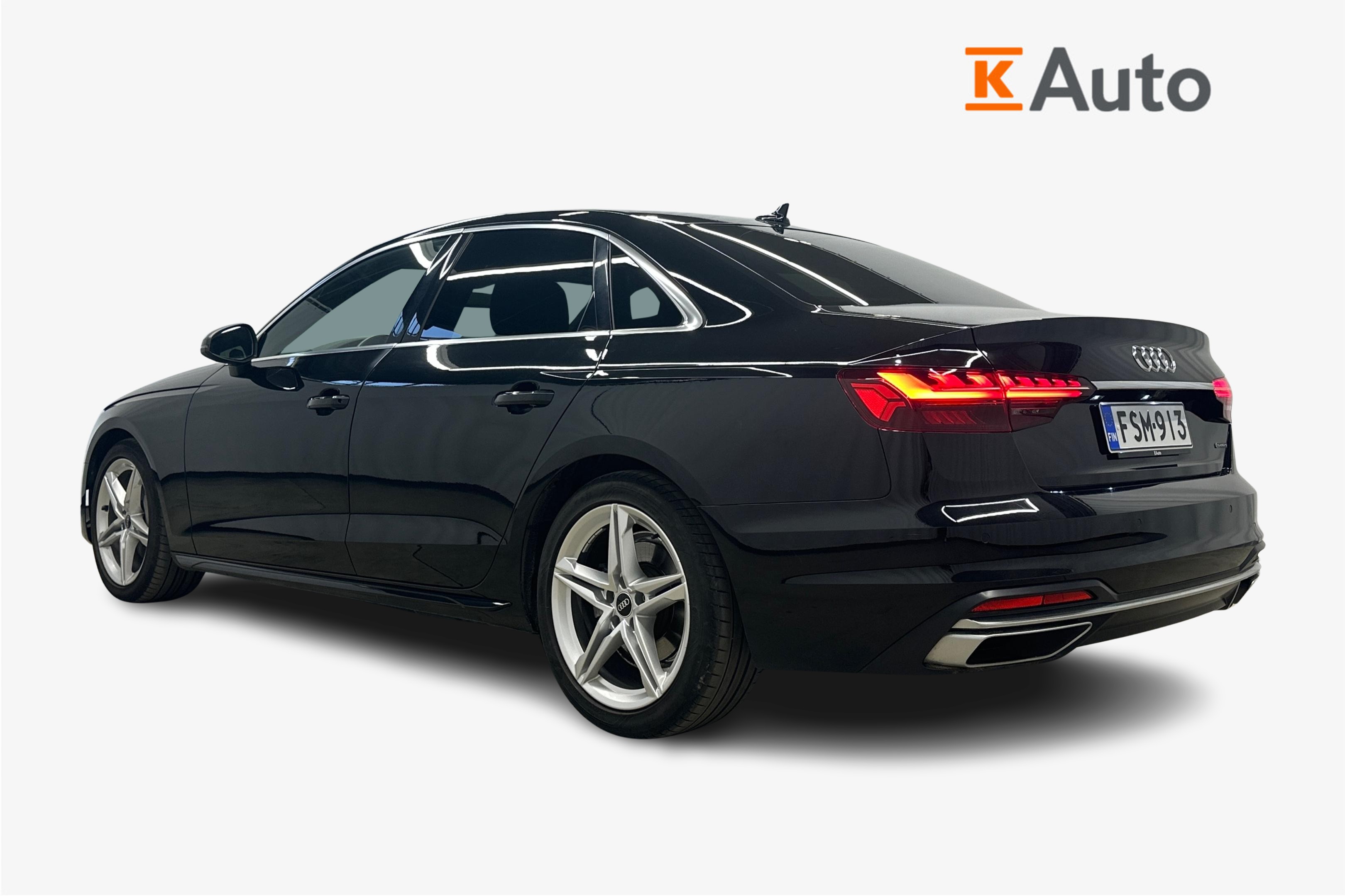Audi A4 2023, bild 2/26