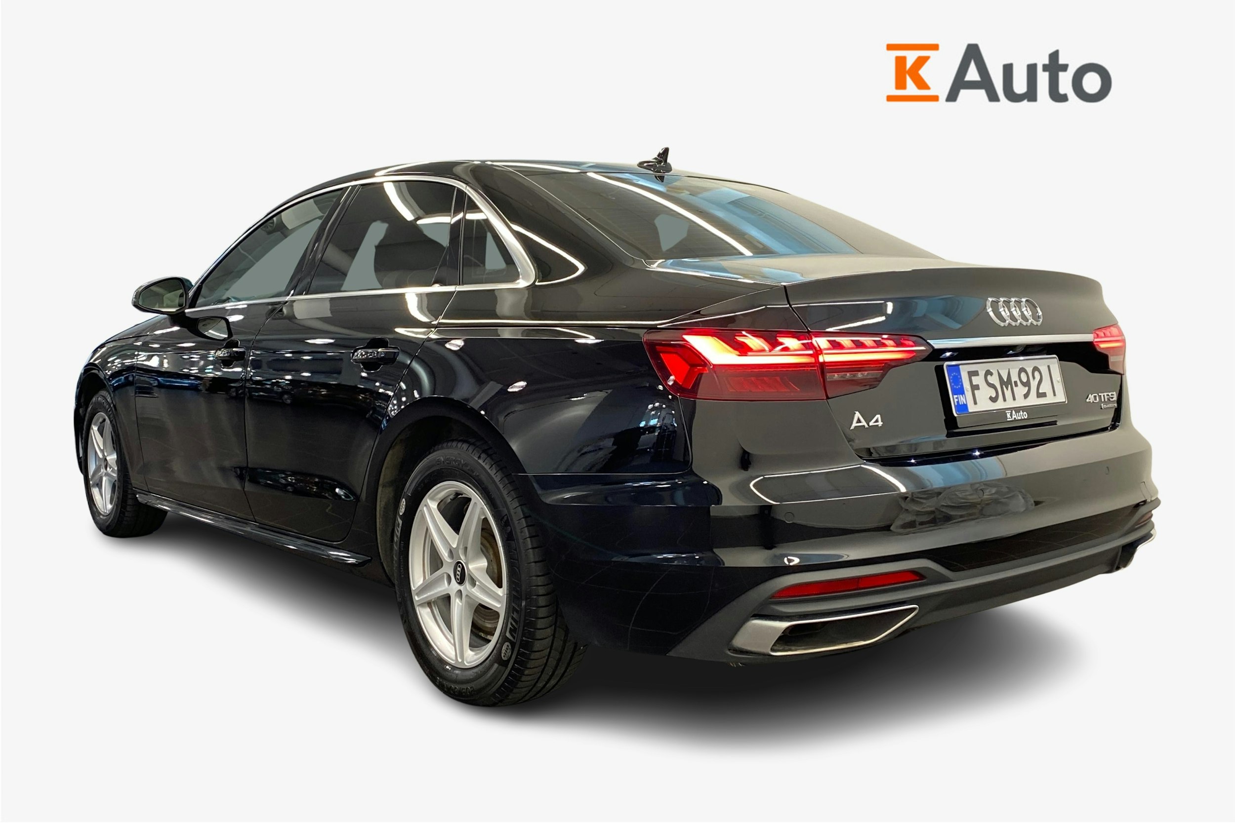 musta Audi A4 2023 kuva 2.