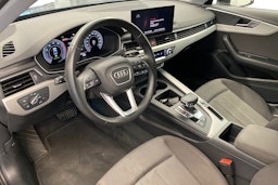 musta Audi A4 2023 kuva 7.