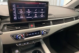 musta Audi A4 2023 kuva 22.