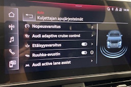musta Audi A4 2023 kuva 26.