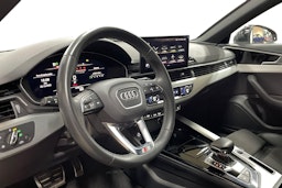 musta Audi A4 2023 kuva 7.