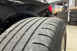 musta Audi A4 2023 kuva 30.