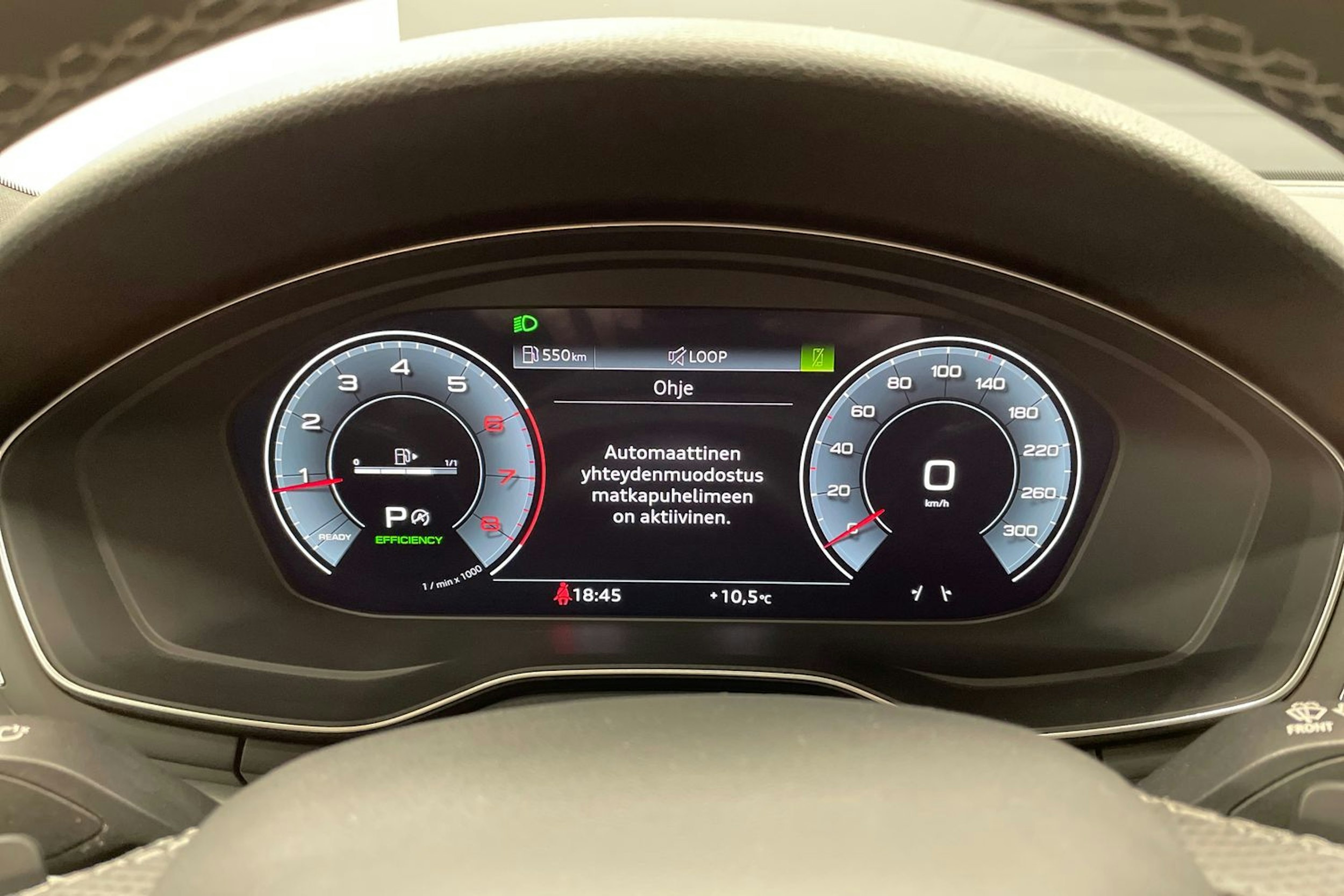 Valkoinen Audi A4 2023 kuva 19.