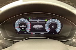 Valkoinen Audi A4 2023 kuva 19.