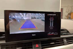 Valkoinen Audi A4 2023 kuva 22.