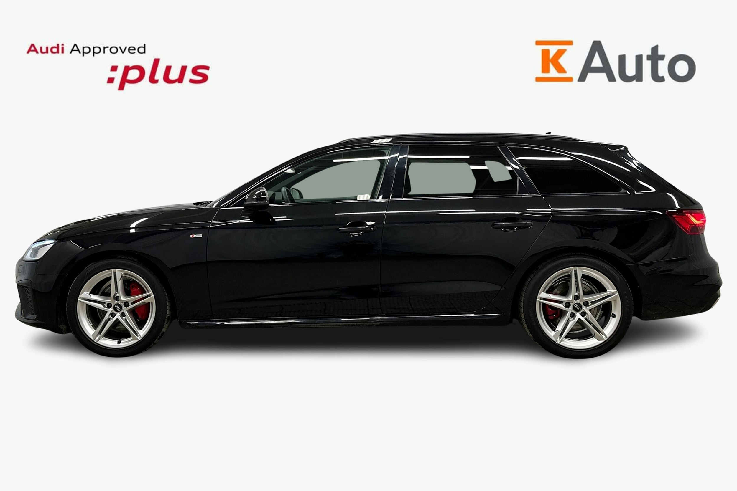 musta Audi A4 2023 kuva 5.