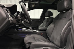 musta Audi A4 2023 kuva 23.