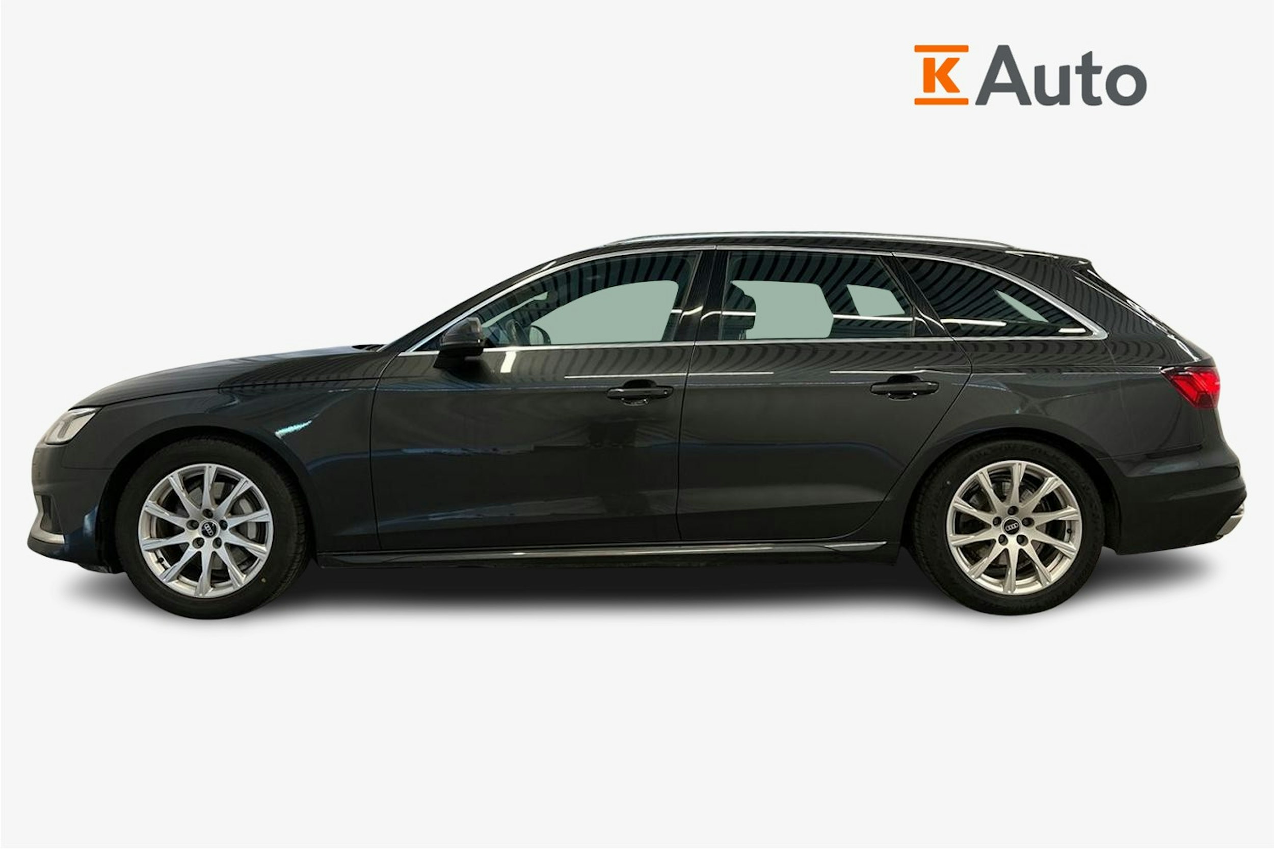 harmaa Audi A4 2023 kuva 6.