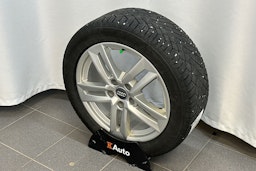 harmaa Audi A4 2023 kuva 14.