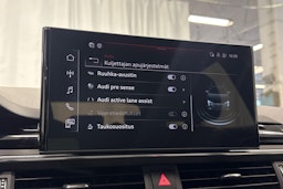 valkoinen Audi A4 2023 kuva 16.