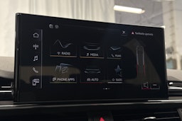 valkoinen Audi A4 2023 kuva 19.