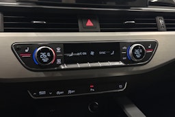 valkoinen Audi A4 2023 kuva 20.