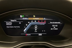 musta Audi A4 2023 kuva 22.