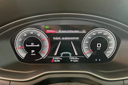 Valkoinen Audi A4 2023 kuva 16.