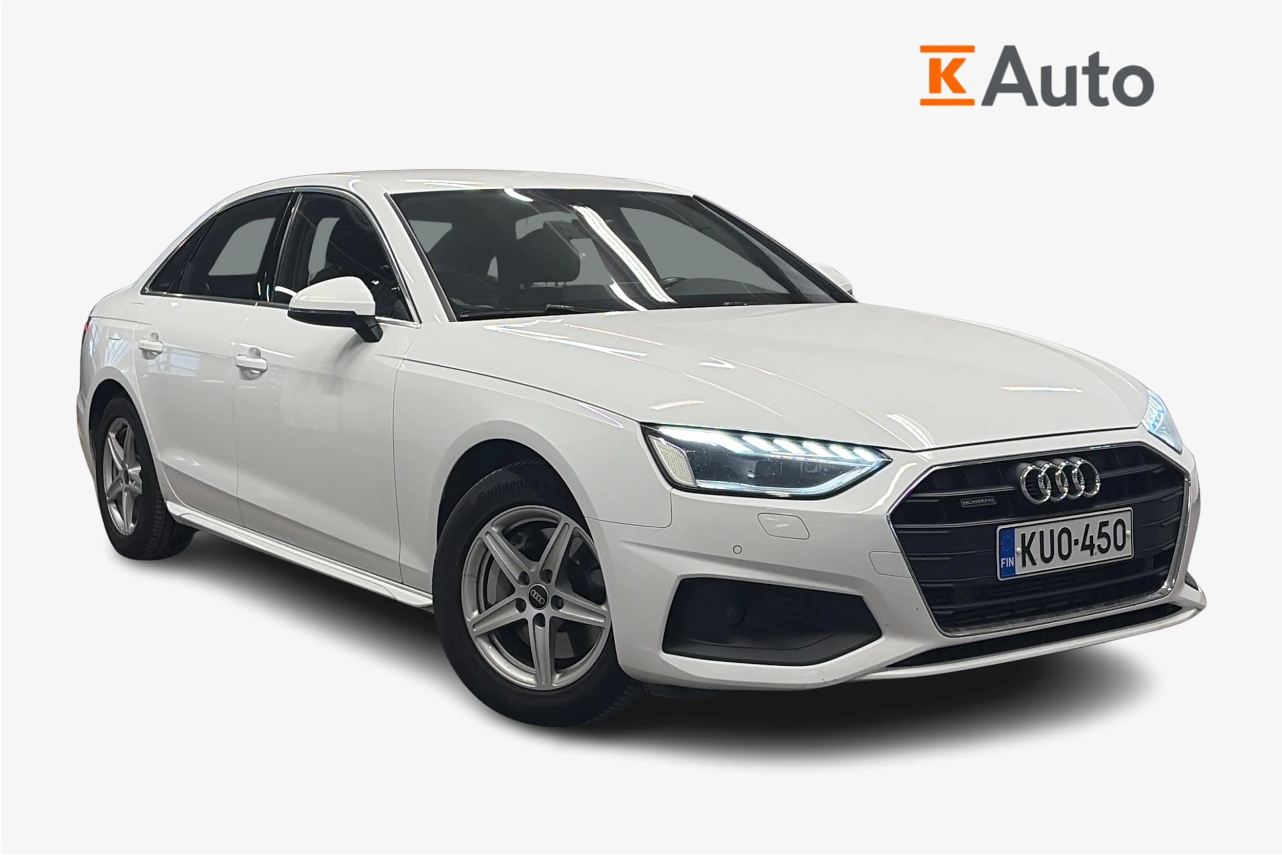 valkoinen Audi A4 2023 kuva 1.
