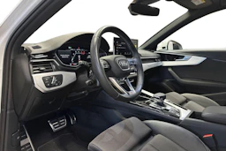 valkoinen Audi A4 2023 kuva 6.