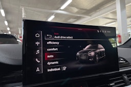 Harmaa Audi A4 2023 kuva 16.