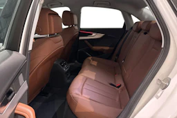 valkoinen Audi A4 2023 kuva 11.