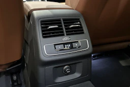 valkoinen Audi A4 2023 kuva 19.