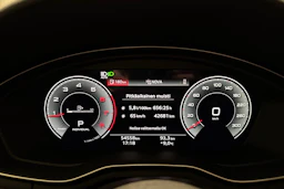 valkoinen Audi A4 2023 kuva 21.