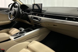musta Audi A4 2023 kuva 14.