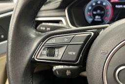 musta Audi A4 2023 kuva 19.