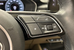 musta Audi A4 2023 kuva 20.
