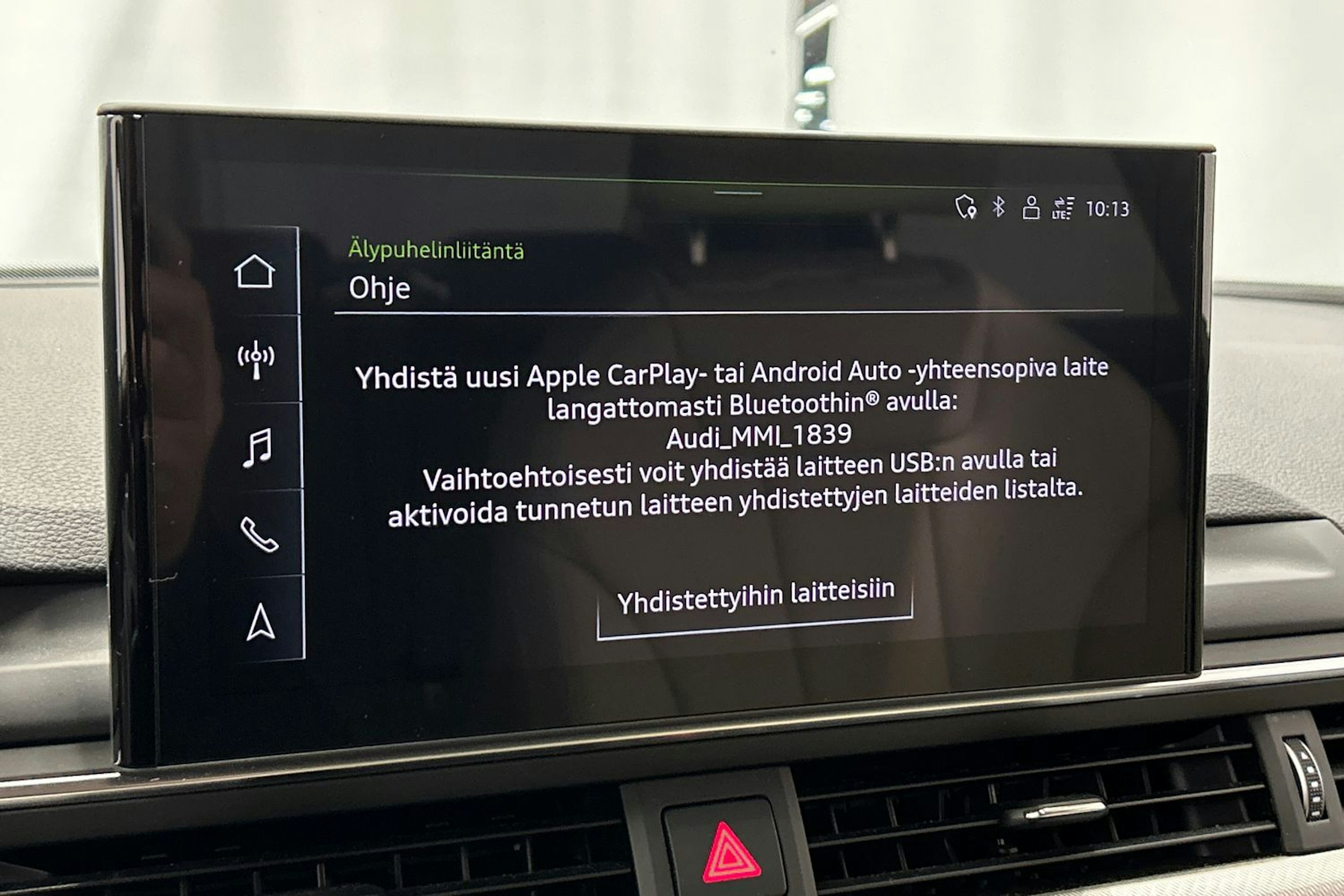 musta Audi A4 2023 kuva 25.
