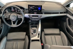 Valkoinen Audi A4 2023 kuva 9.