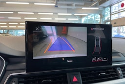 Valkoinen Audi A4 2023 kuva 16.