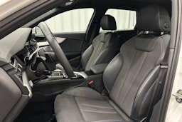 valkoinen Audi A4 2023 kuva 21.